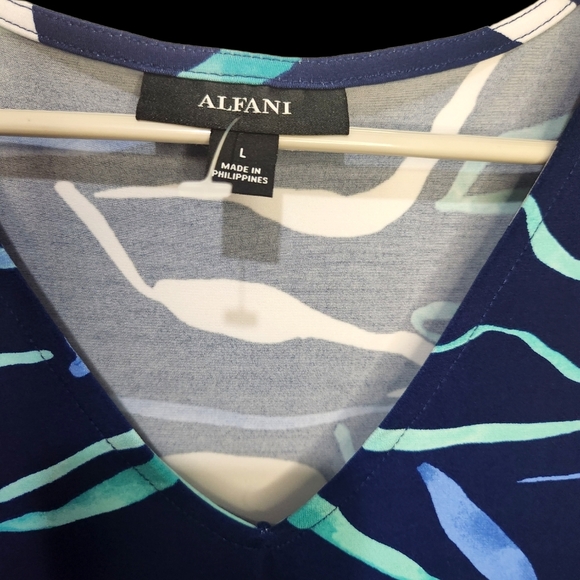 Alfani Size Large Blue Print Tank Top NWOT - Picture 2 of 5